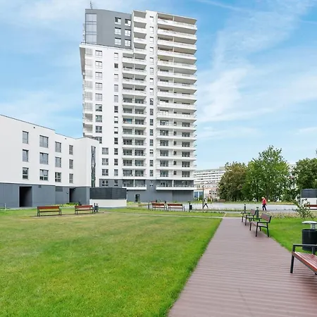 Luxury Voyager - Sea View