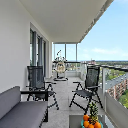 Luxury Voyager - Sea View